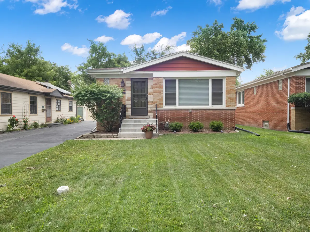 727 Harms Road, Glenview, IL 60025 - #1