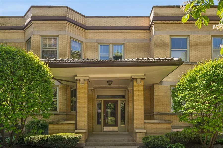 125 Pleasant Street #125B, Oak Park, IL 60302 - #2