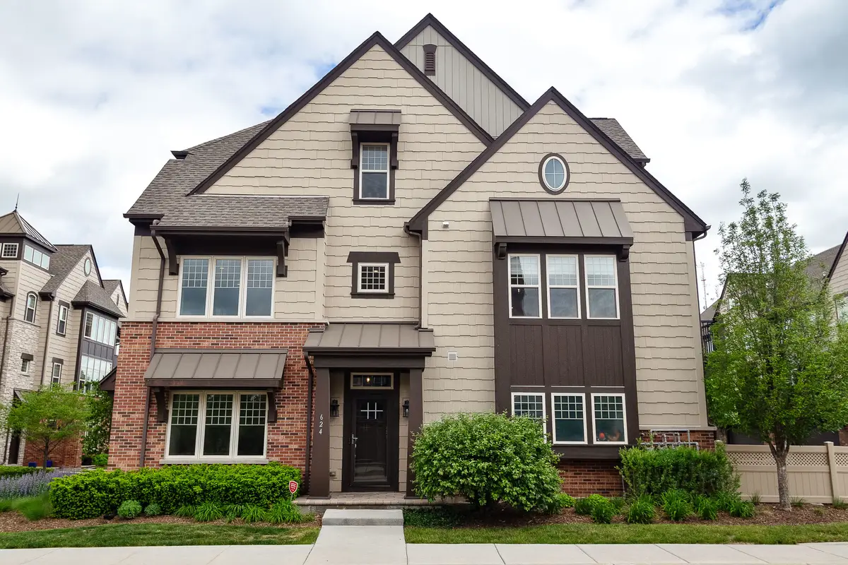 624 Parkside Court, Libertyville, IL 60048 - #1