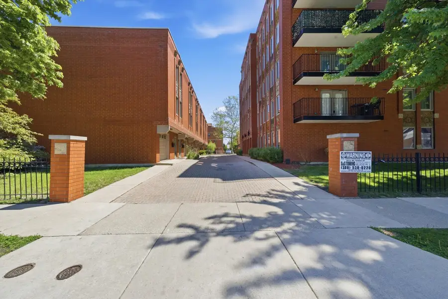1038 Susan Collin Lane, Oak Park, IL 60302 - #2