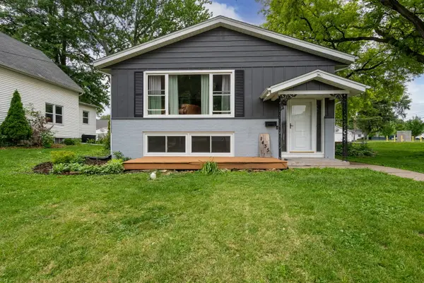 1435 26th Avenue, Moline, IL 61265