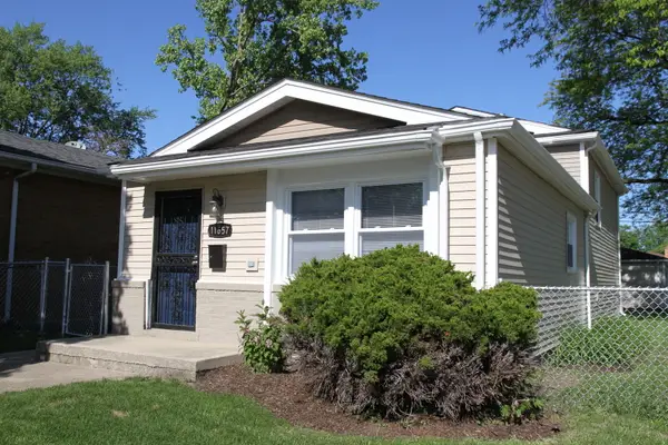 11657 S Racine Avenue, Chicago, IL 60643