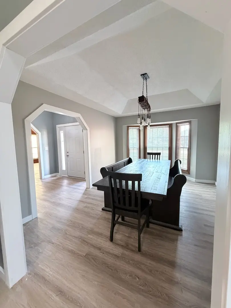 4 Sebring Road, Springfield, IL 62707 - #2