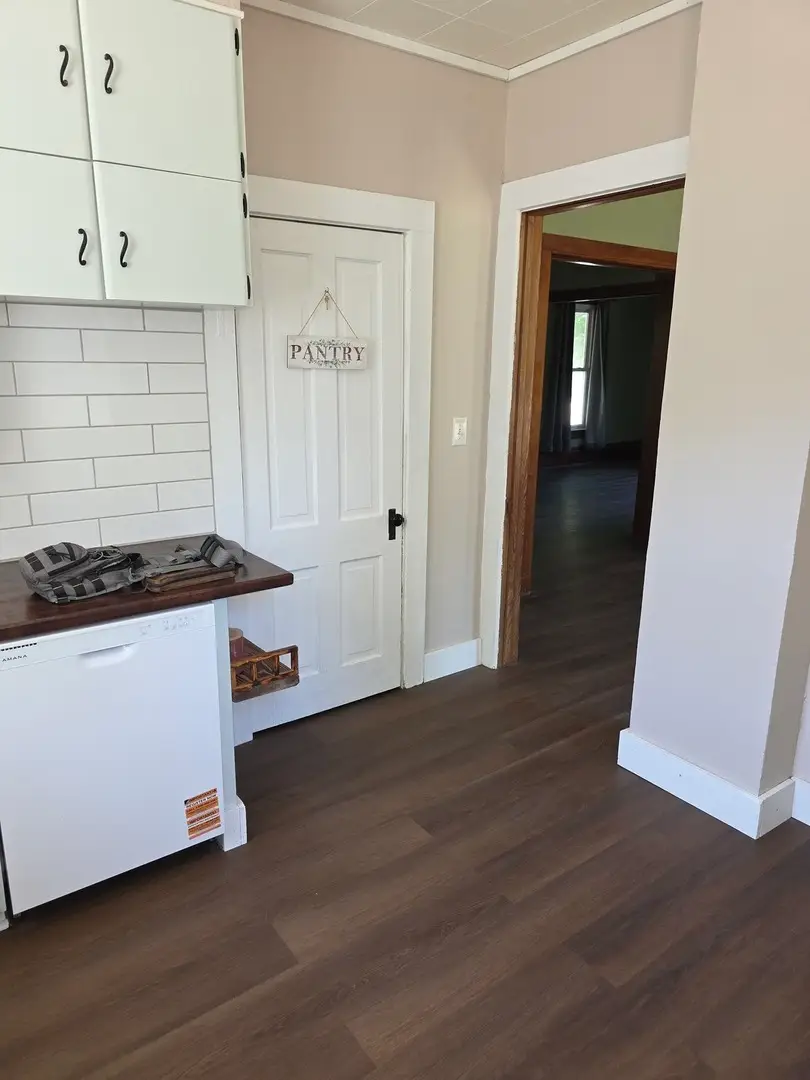200 E North Street, Walnut, IL 61376 - #3