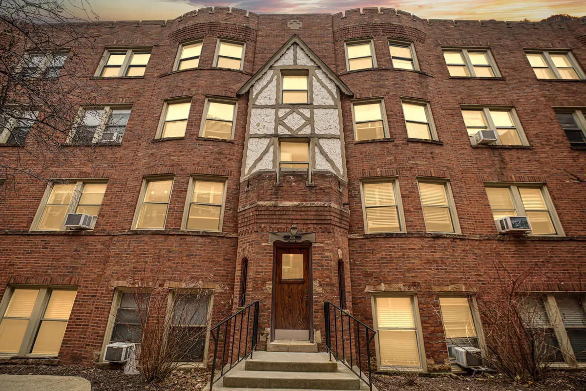 4126 N Kedvale Avenue #202, Chicago, IL 60641 - #1