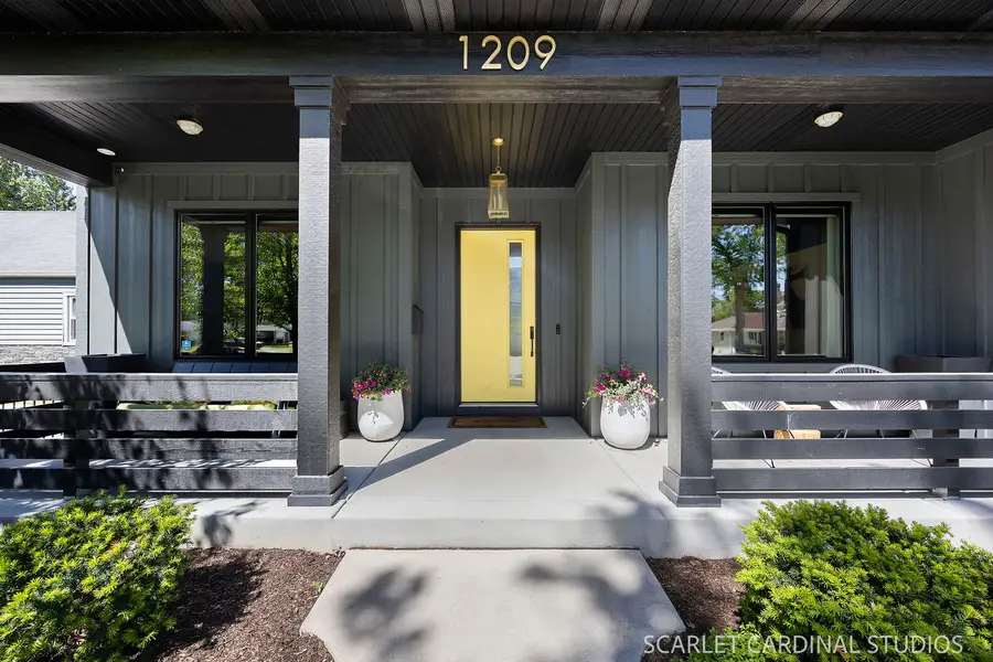 1209 N Eagle Street, Naperville, IL 60563 - #3