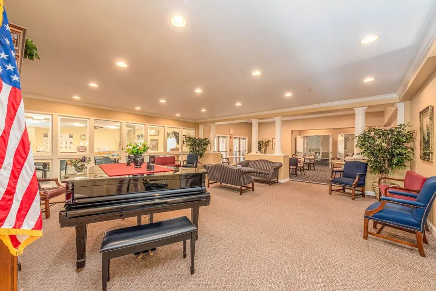 801 N Mclean Boulevard #206, Elgin, IL 60123 - #3