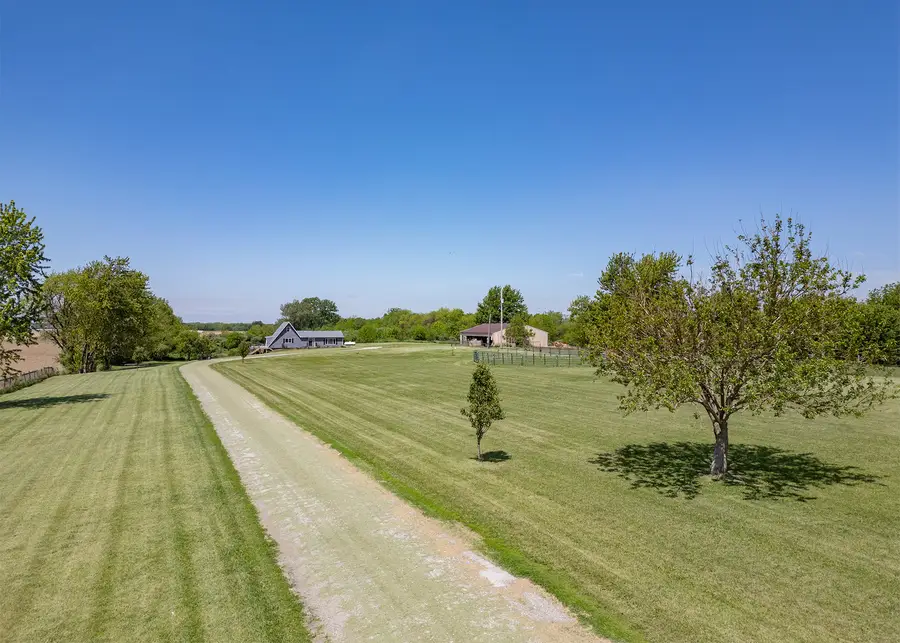 1042 290th Street, Rivoli, IL 61275 - #2
