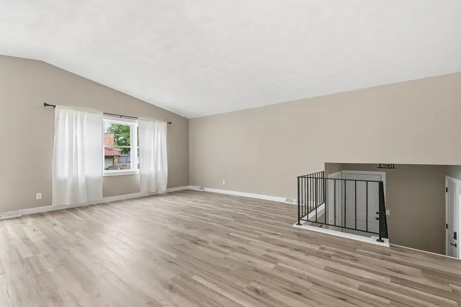 2127 W George Washington Boulevard, Davenport, IA 52804 - #2