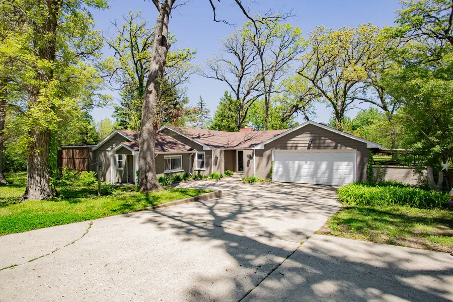 29W625 Hawthorne Lane, West Chicago, IL 60185 - #2