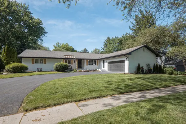 36 Winthrop New Road, Sugar Grove, IL 60554