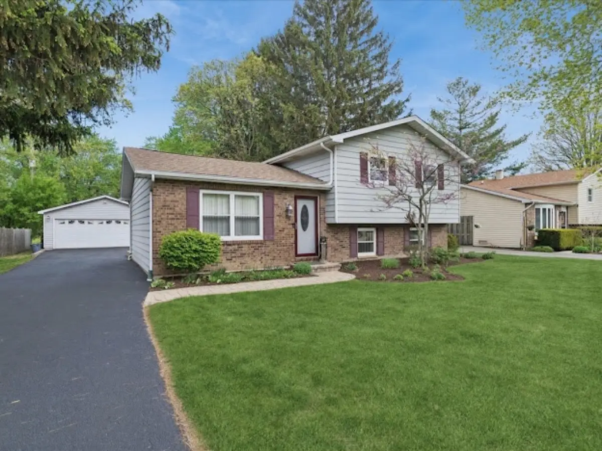 38187 N North Shore Avenue, Beach Park, IL 60087 - #1