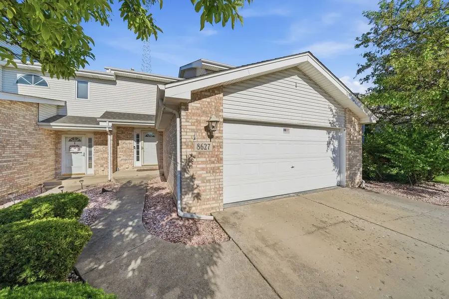 8627 Miroballi Drive, Hickory Hills, IL 60457 - #2