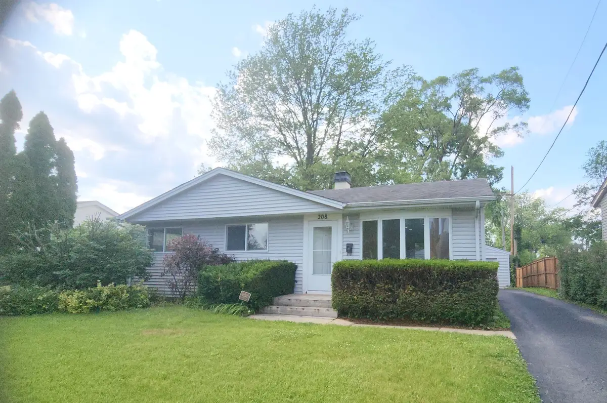 208 Albert Terrace, Wheeling, IL 60090 - #1