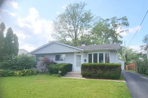 208 Albert Terrace, Wheeling, IL 60090