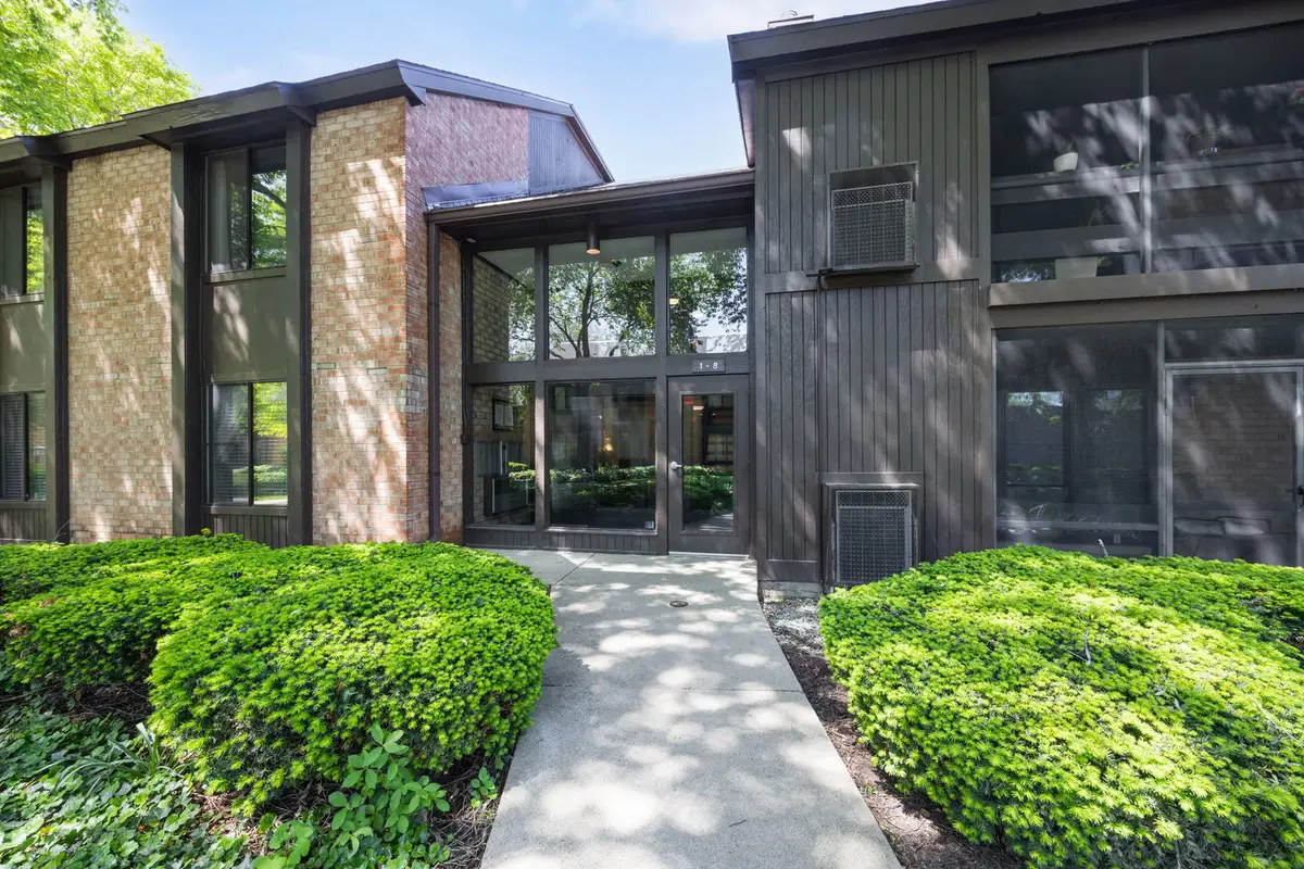 740 Saint Andrews Lane #4, Crystal Lake, IL 60014 - #1