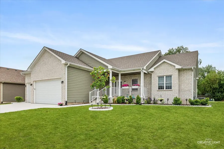 20929 Lakewoods Lane, Shorewood, IL 60404 - #2