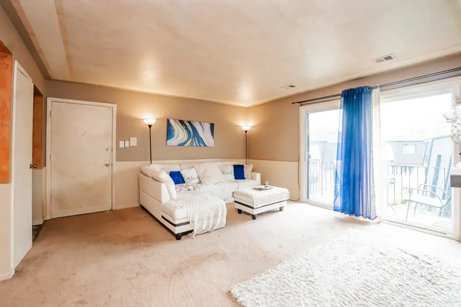 4917 W 109th Street #301, Oak Lawn, IL 60453 - #3