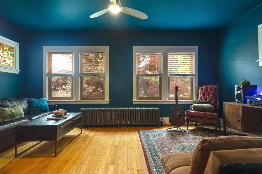 5451 N Lynch Avenue, Chicago, IL 60630 - #2