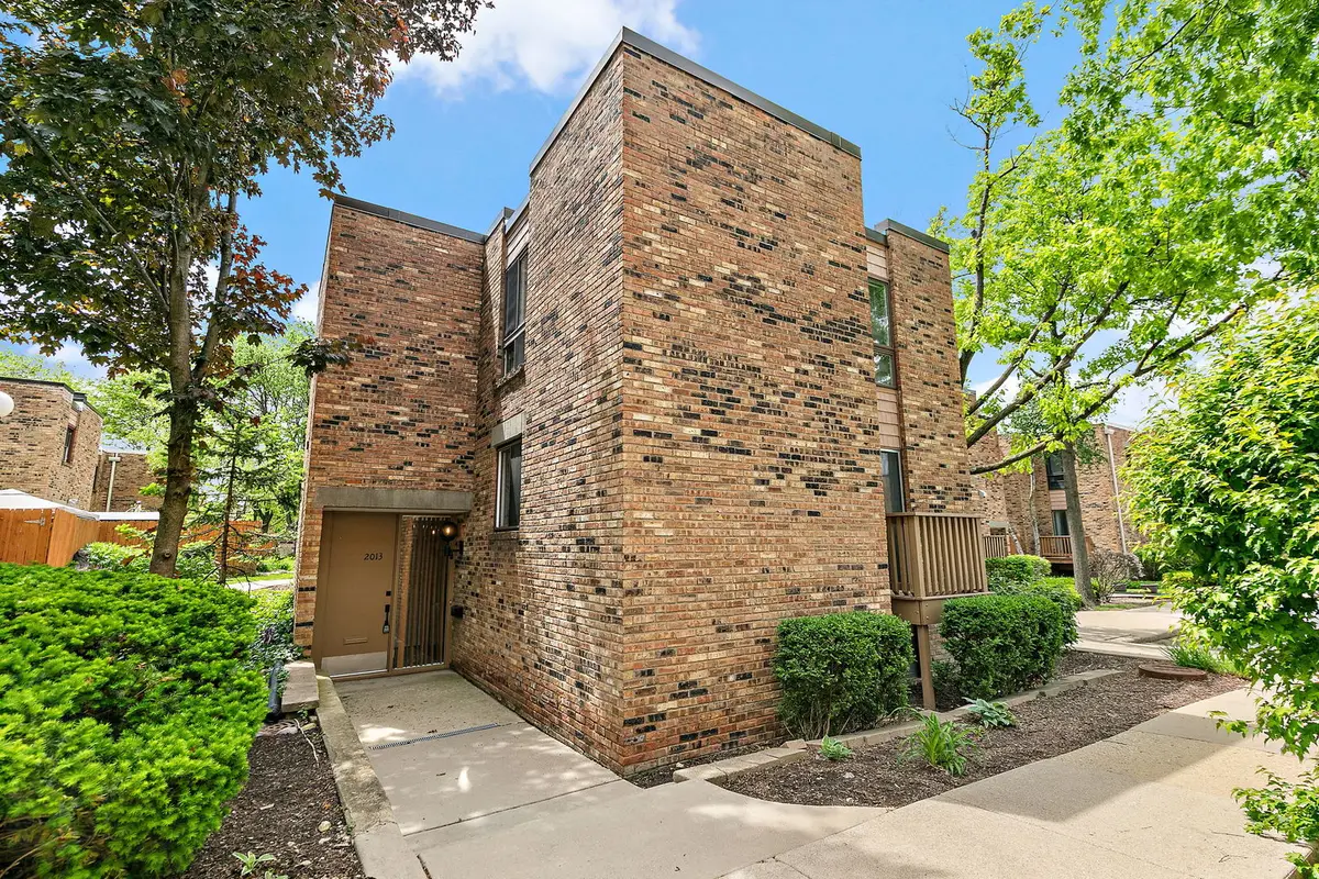 2013 Post Oak Place, Schaumburg, IL 60173 - #1
