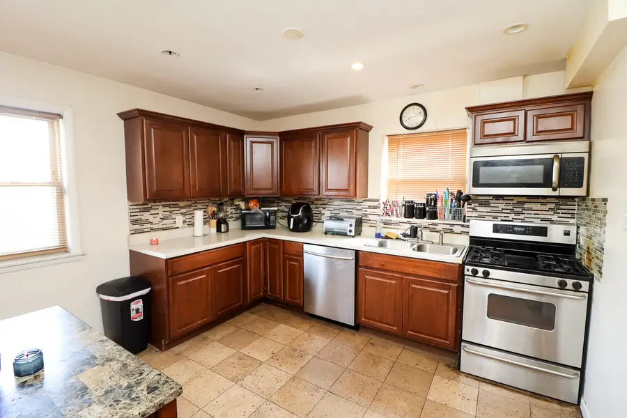 414 E 91st Place, Chicago, IL 60619 - #2
