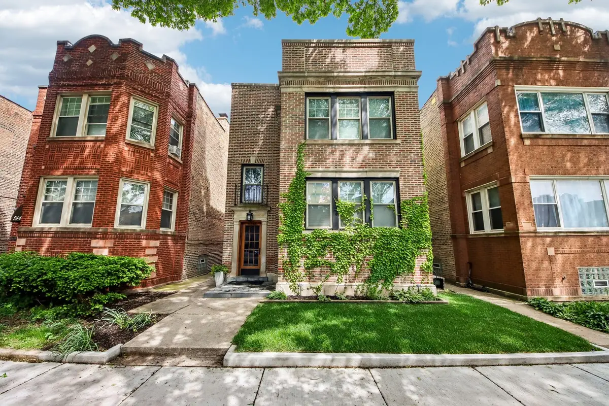 5643 N Campbell Avenue, Chicago, IL 60659 - #1