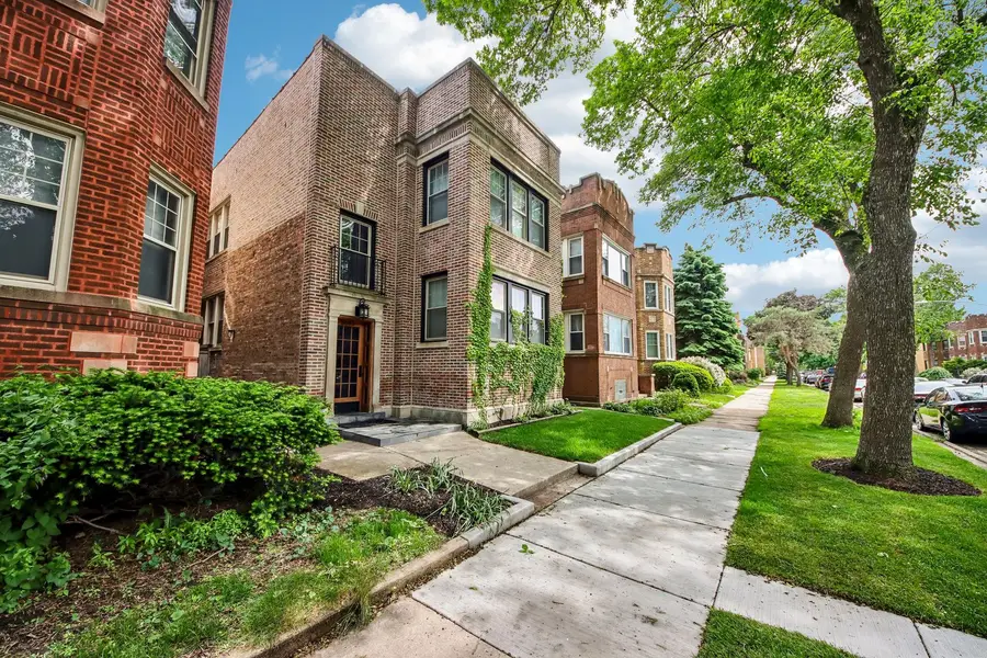 5643 N Campbell Avenue, Chicago, IL 60659 - #2