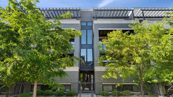 1356 W Walton Street #3W, Chicago, IL 60642