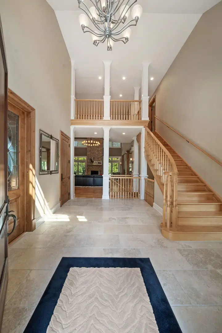 261 S Kenilworth Avenue, Glen Ellyn, IL 60137 - #3