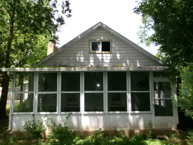 607 N Fleming Road, Woodstock, IL 60098 - #3