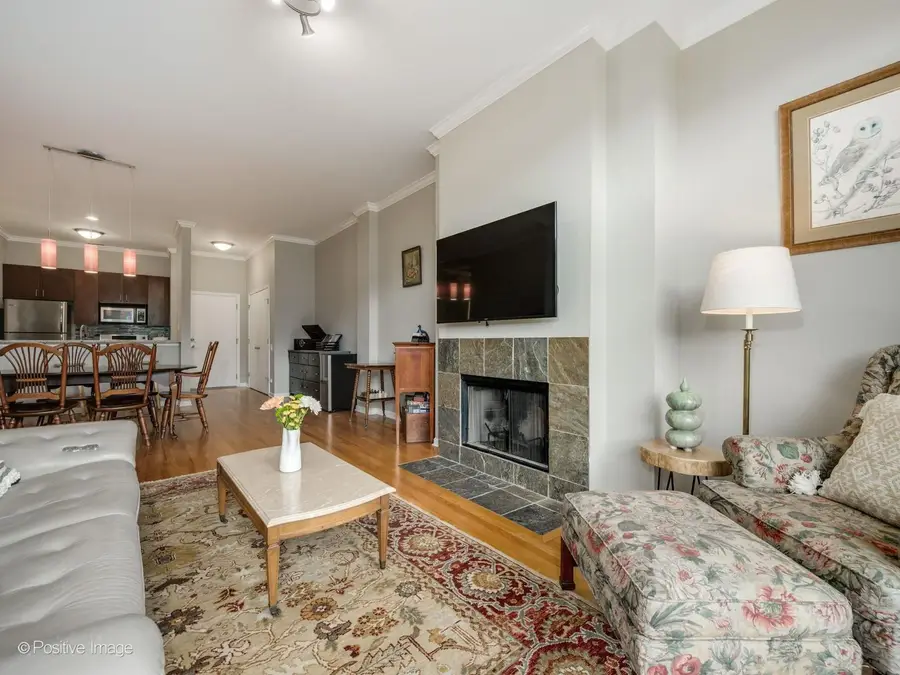 2089 W Wabansia Avenue #202, Chicago, IL 60647 - #2