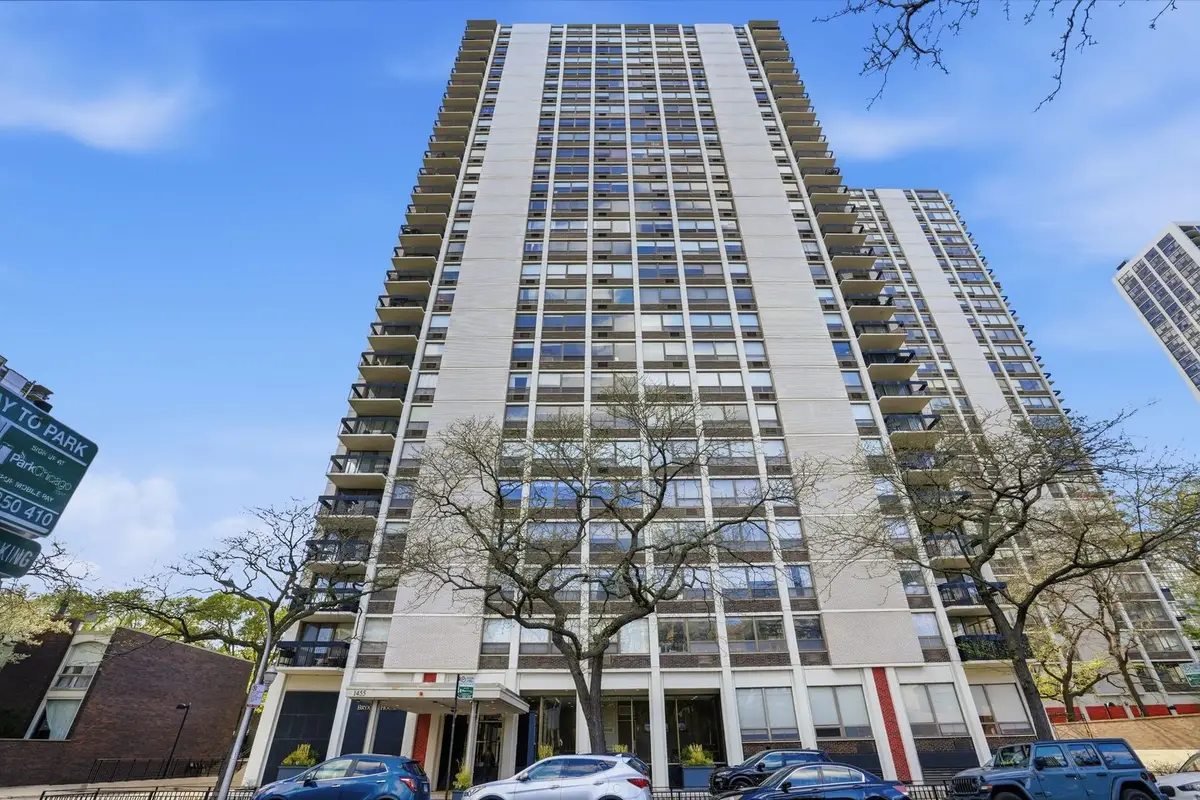 1455 N Sandburg Terrace #504, Chicago, IL 60610 - #1