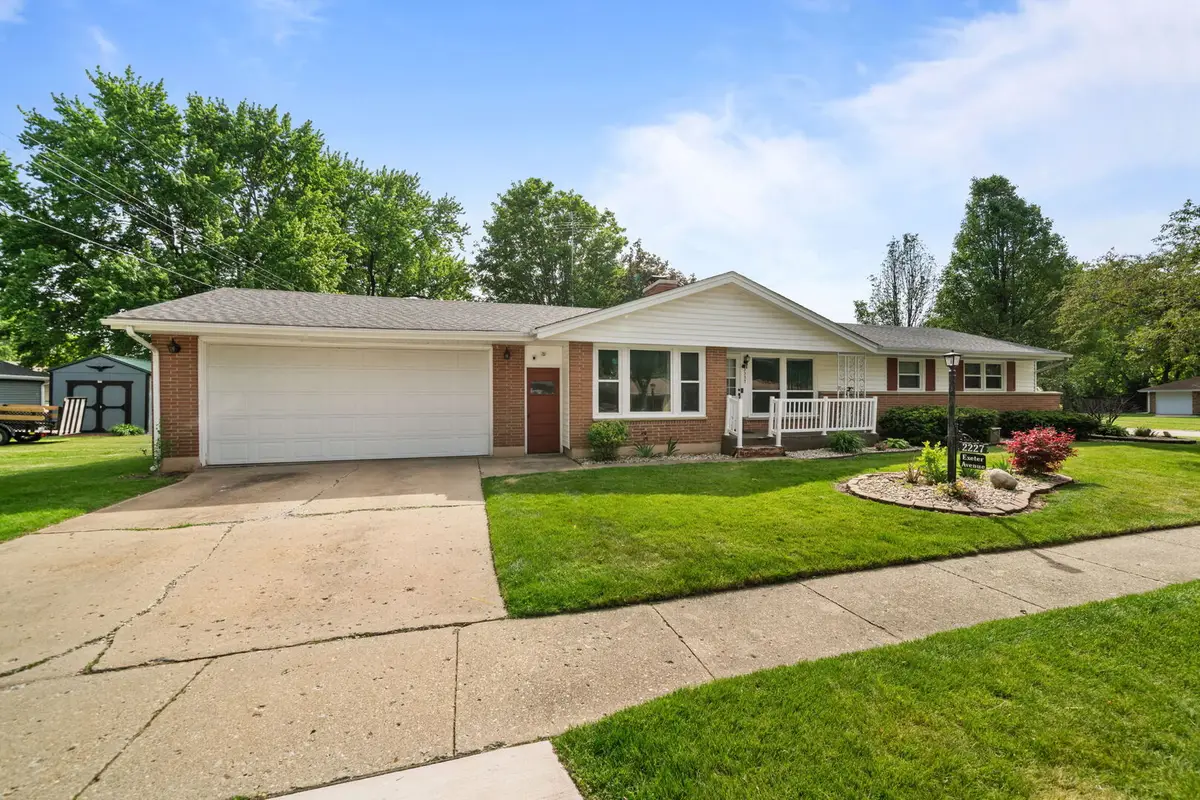 2227 Exeter Avenue, Loves Park, IL 61111 - #1