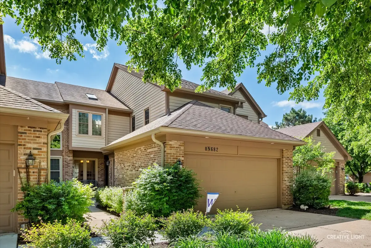 0N682 Chelsea Circle, Winfield, IL 60190 - #1