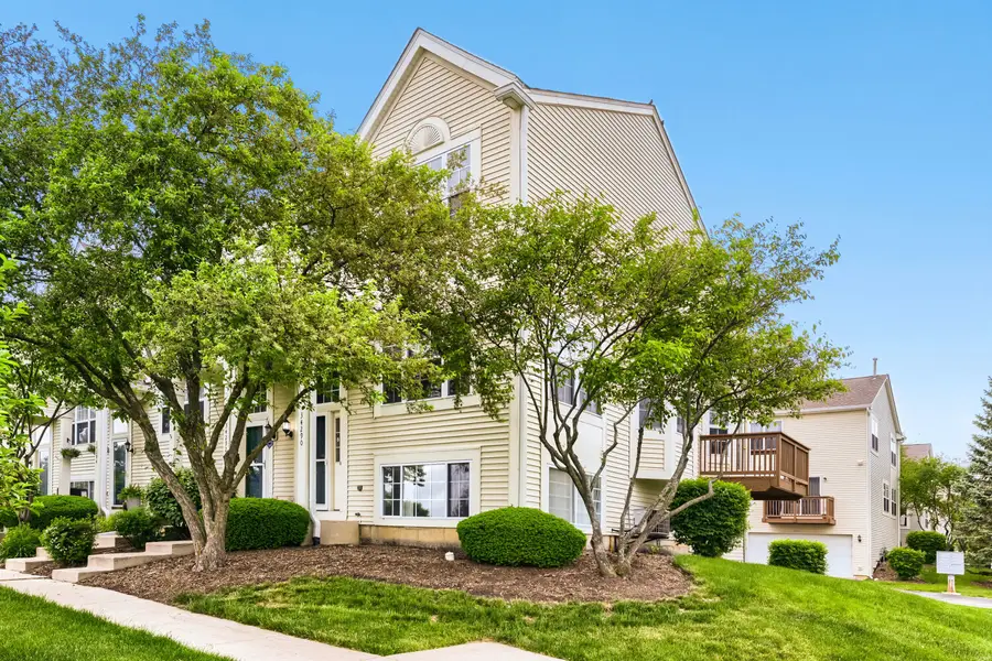 34290 N Barberry Road, Round Lake Beach, IL 60073 - #2