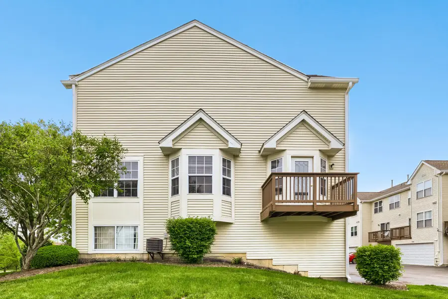 34290 N Barberry Road, Round Lake Beach, IL 60073 - #3