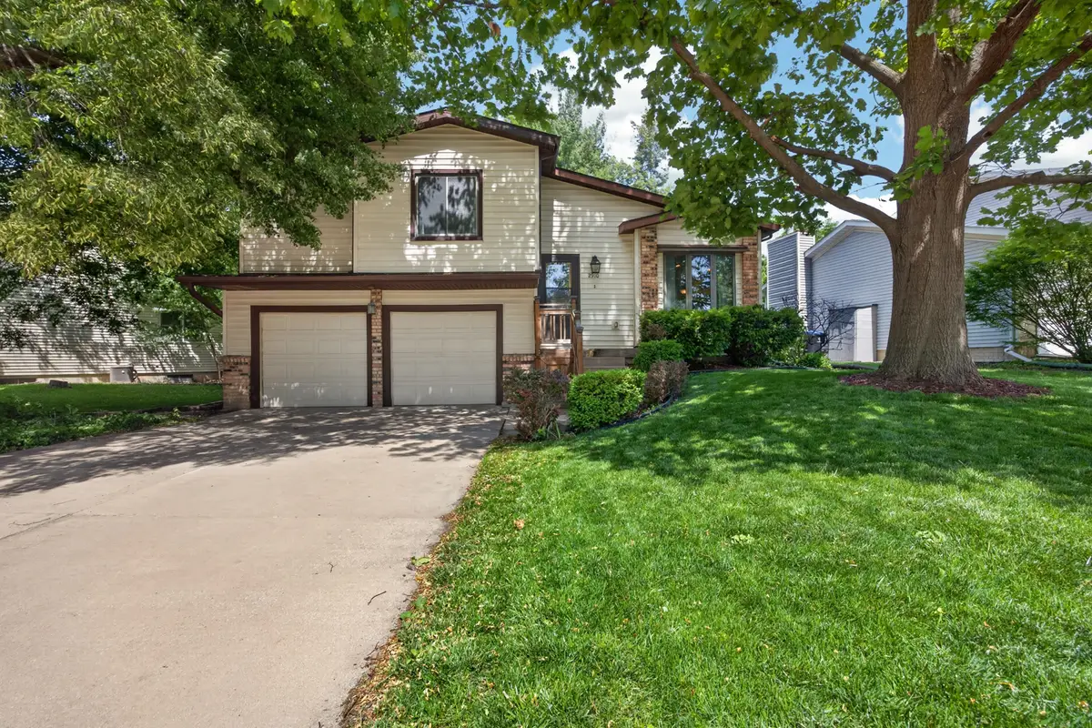 2910 Wellington Way, Bloomington, IL 61704 - #1