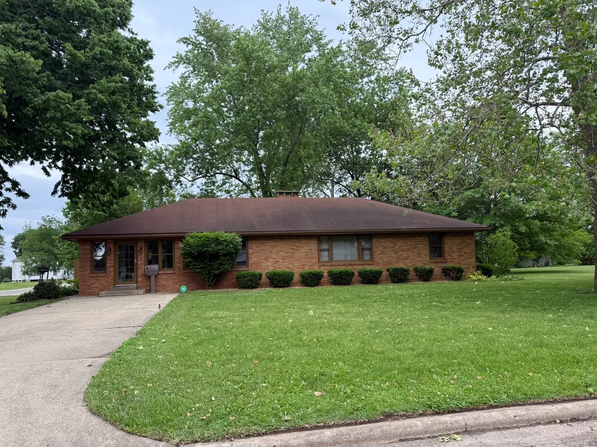 1048 Warren Street, Henry, IL 61537 - #1