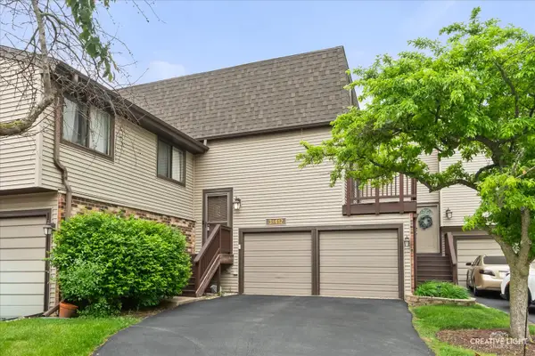 3S412 Twin Pines Drive, Warrenville, IL 60555