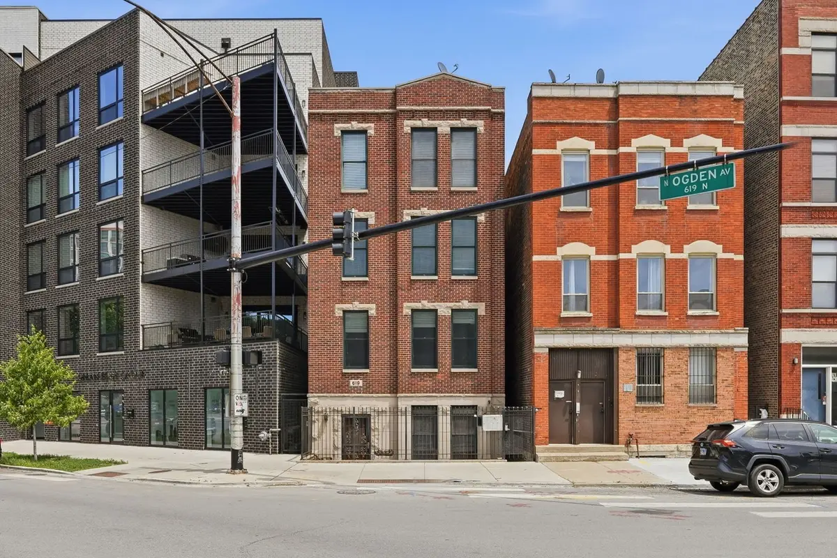 619 N Racine Avenue #1, Chicago, IL 60642 - #1