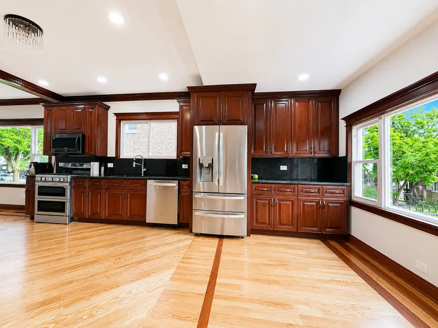 4552 S California Avenue, Chicago, IL 60632 - #2