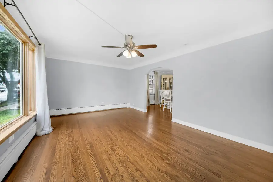 7826 Natchez Avenue, Burbank, IL 60459 - #3