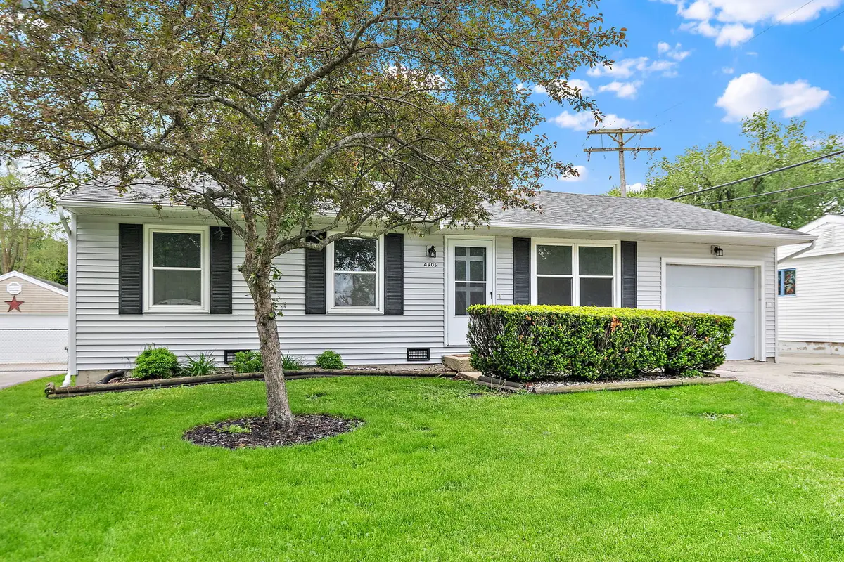 4905 Prairie Avenue, McHenry, IL 60050 - #1