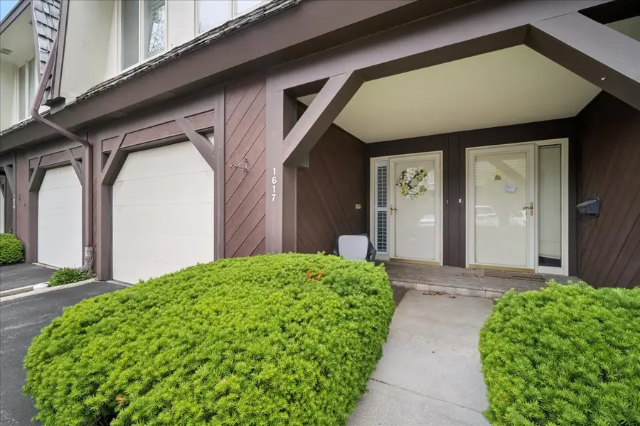 1617 Winnetka Road #1617, Glenview, IL 60025 - #2