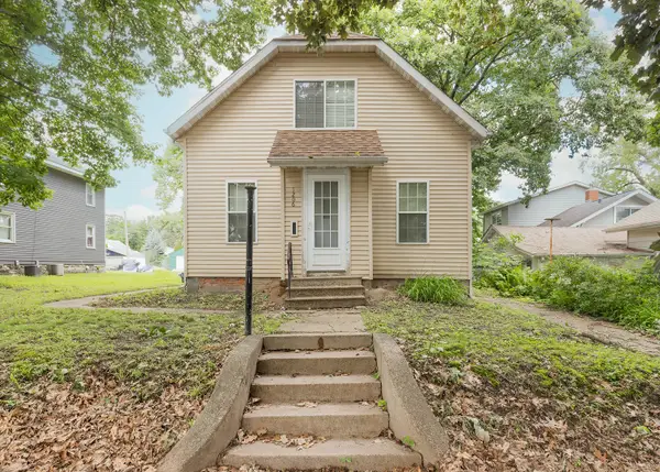 1206 36th Street, Rock Island, IL 61201