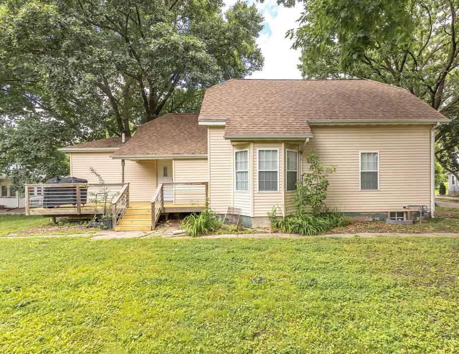 1206 36th Street, Rock Island, IL 61201 - #3