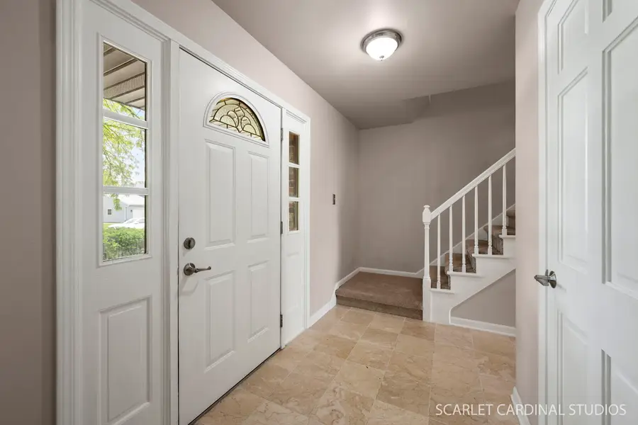 907 Secretariat Drive, Naperville, IL 60540 - #3