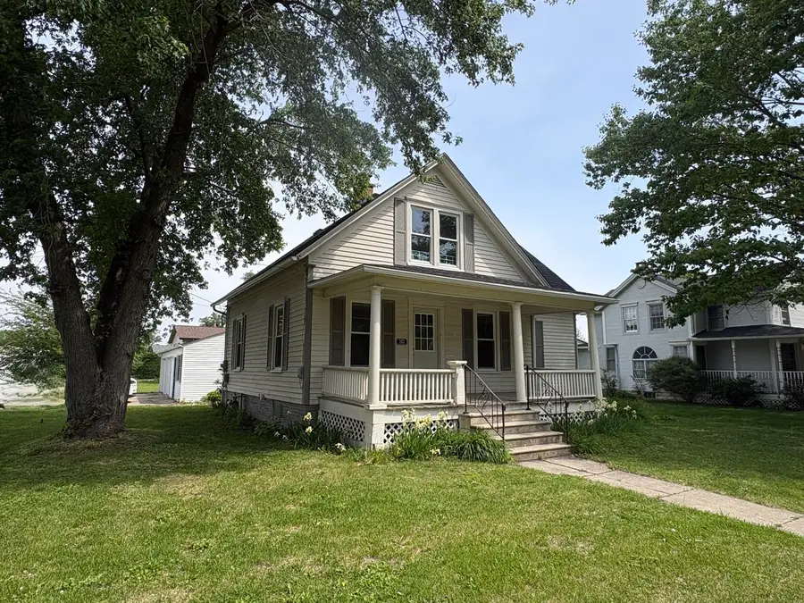 302 Oak Street, Earlville, IL 60518 - #2