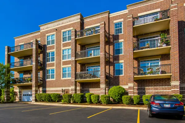 Address Withheld By Seller, Palatine, IL 60067