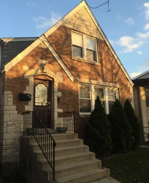 2923 N Marmora Avenue, Chicago, IL 60634 - #1